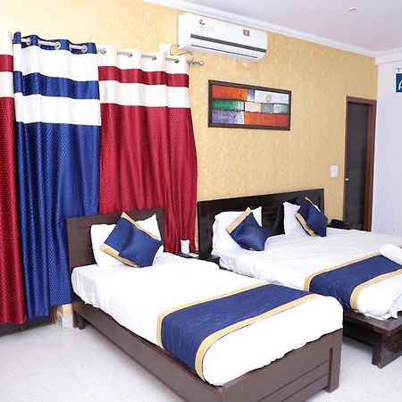 The Abodes House Hotel Greater Noida Exterior foto
