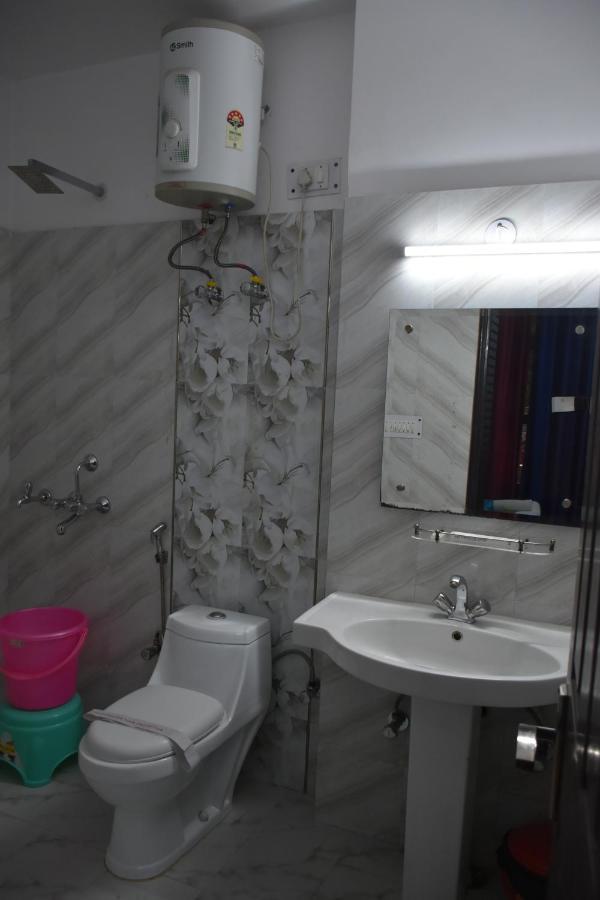 The Abodes House Hotel Greater Noida Exterior foto