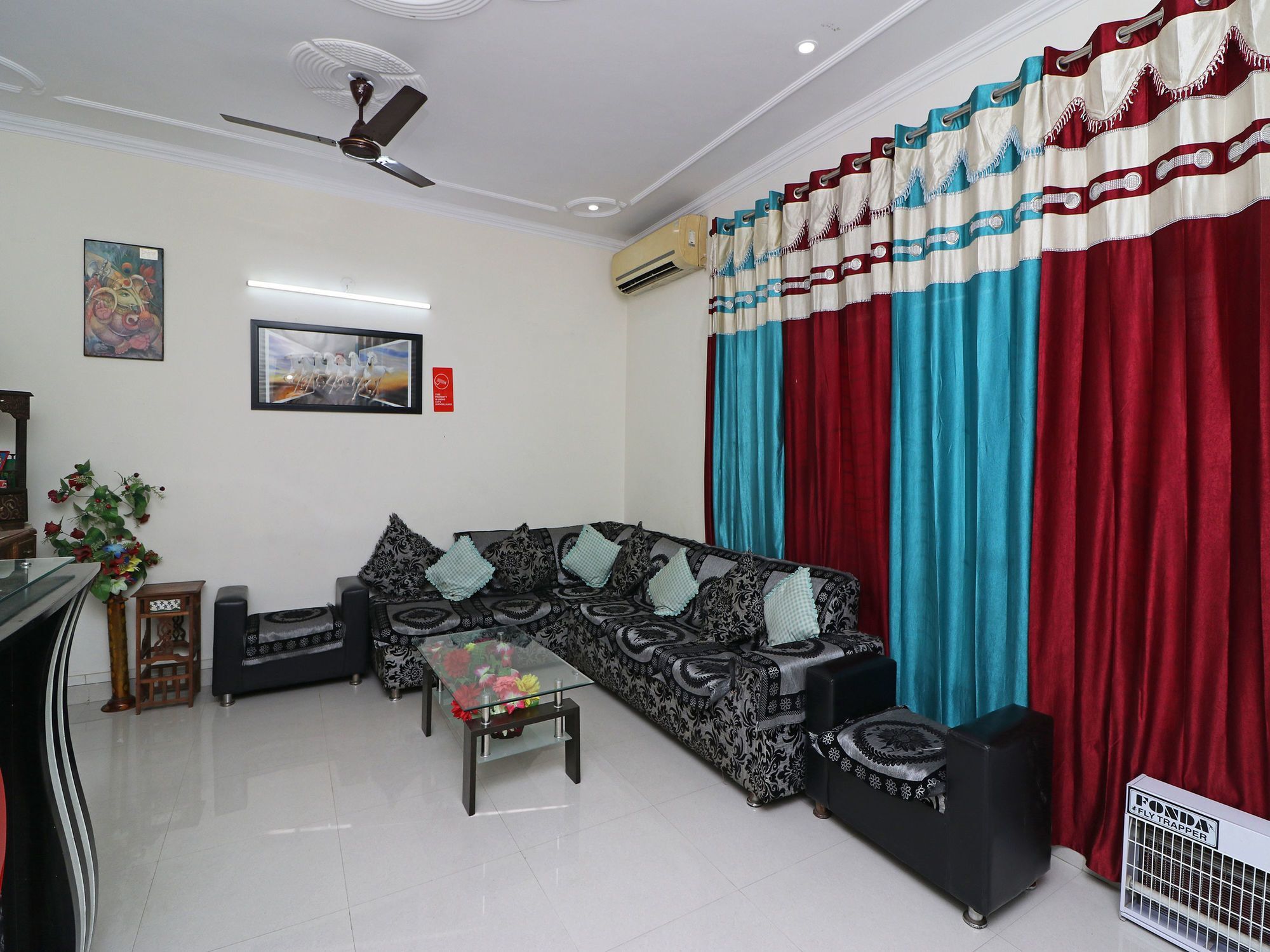 The Abodes House Hotel Greater Noida Exterior foto